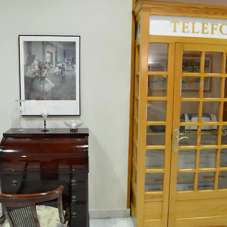 Ξενοδοχείο Regio 2 3*